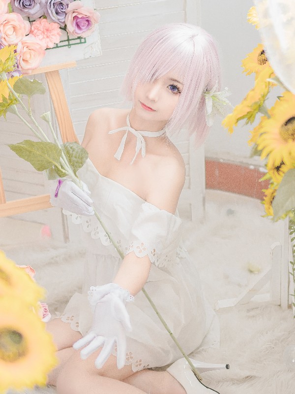 蠢沫沫 (chunmomo) Vol.043: 粉透明女仆 (34 photos)