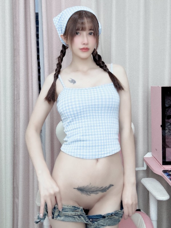 鹿八岁: 猫咪物语 (40 photos + 1 video)