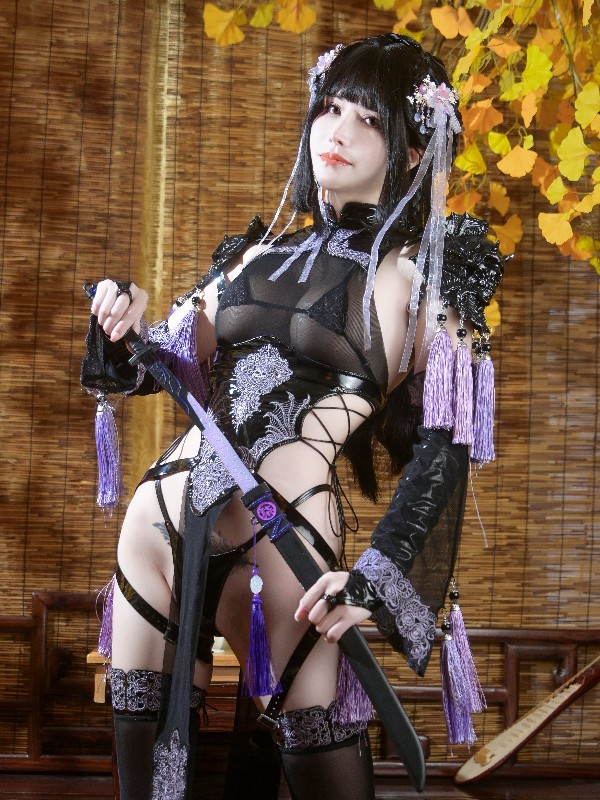 鹿八岁: 家政服务 (40 photos + 1 video)
