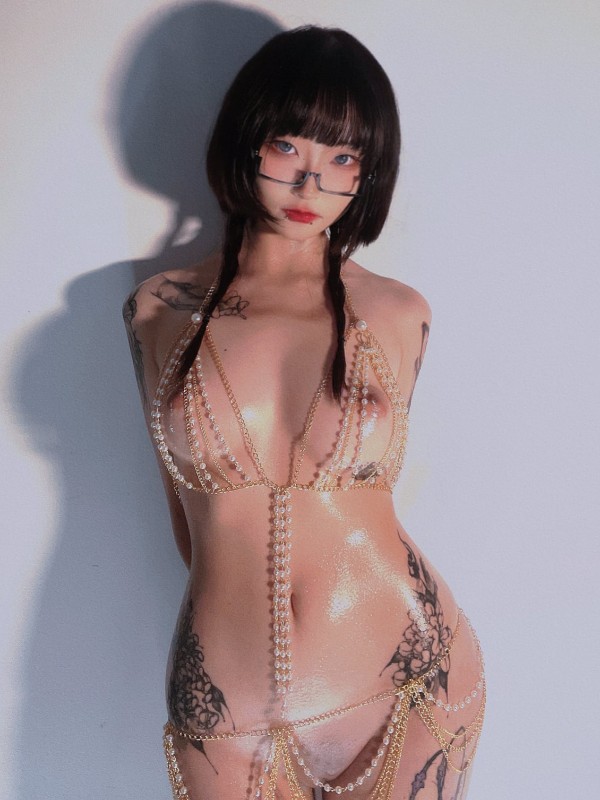 下饭樱桃子: 早期白皮合集 (355 photos + 55 videos)