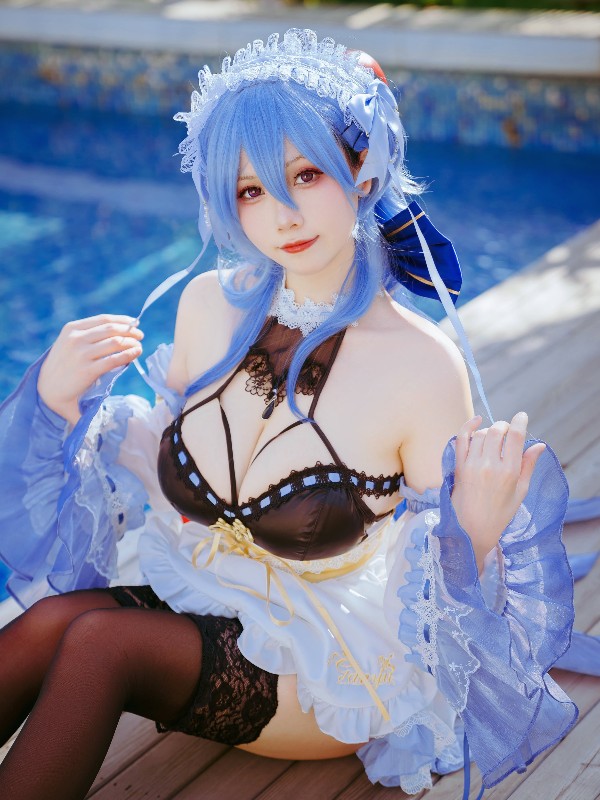 [内购无水印] Lu Xuan Xuan (陆萱萱): 秀人网模特 蓝色条纹 (92 photos)