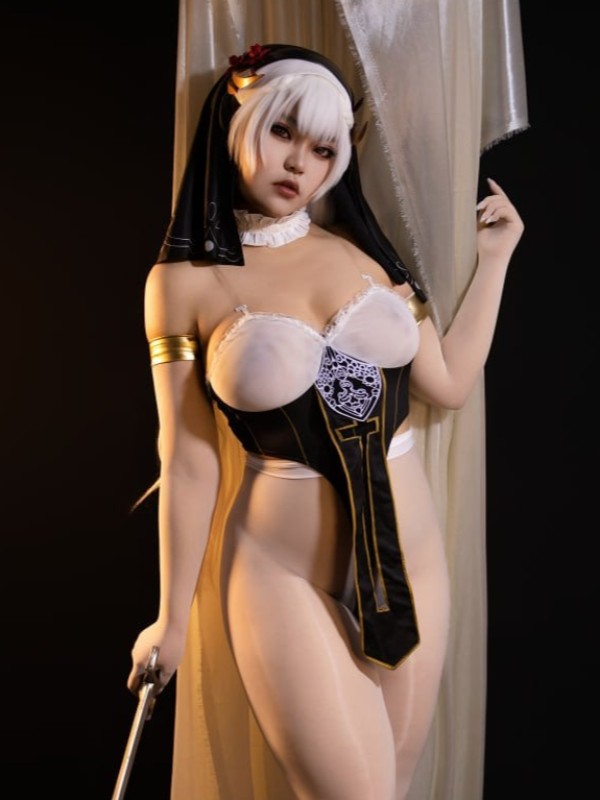 泗水的脑袋尖尖的: 金色巫女 (61 photos + 3 videos)