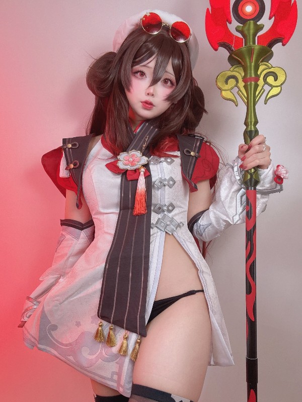 chuchu: 白銀ノエル (113 photos + 1 video)