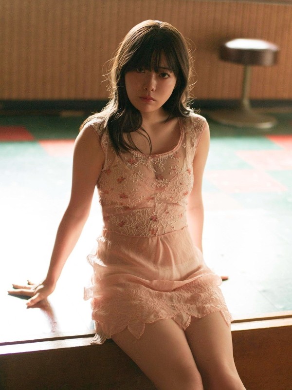 [JP] Kira Shiomi (塩見きら): 【デジタル限定】 「やわらかい棘。」 (週プレ PHOTO BOOK) (86 photos + 1 video)