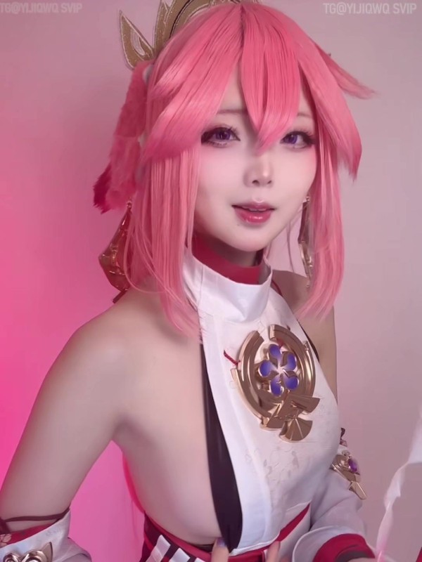Sunny Ray: Misty (2 videos)