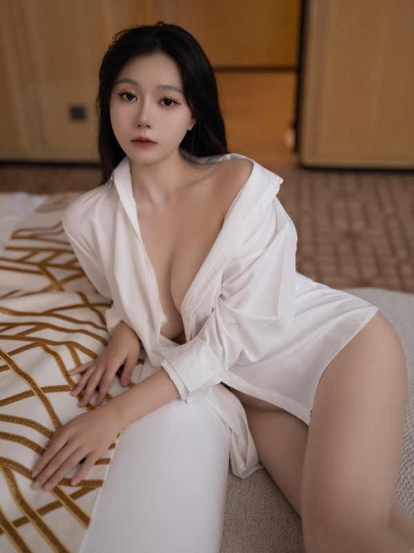 [JP] Iyo Shinohara (篠原いよ): デジタル写真集 もっと甘えたい (146 photos)