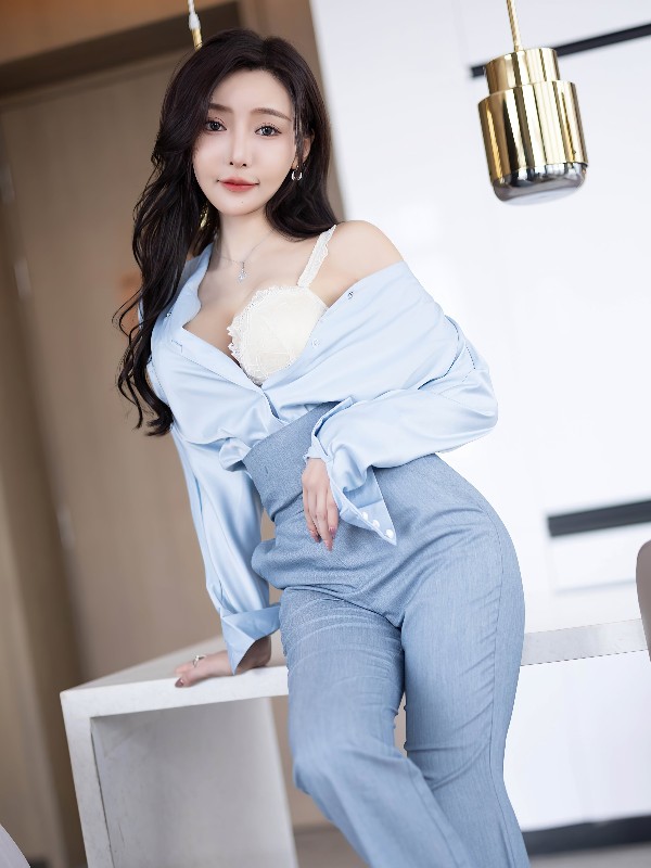 XIUREN No.6919 柚琪Rich (79 photos)