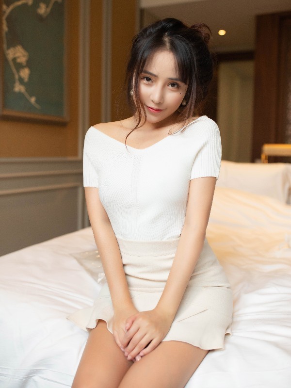 XIUREN No.1753: 陶喜乐_lele (51 photos)