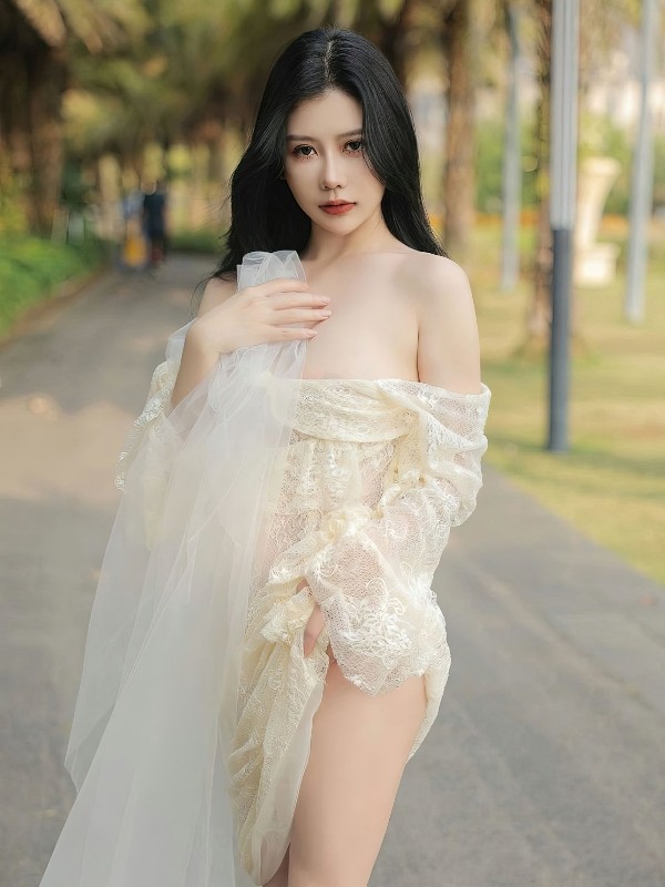XIUREN No.6024: Yin Tian Tian (尹甜甜) (58 photos)