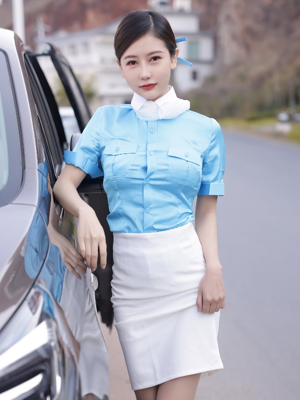 XIUREN No.4698: Yin Tian Tian (尹甜甜) (48 photos)